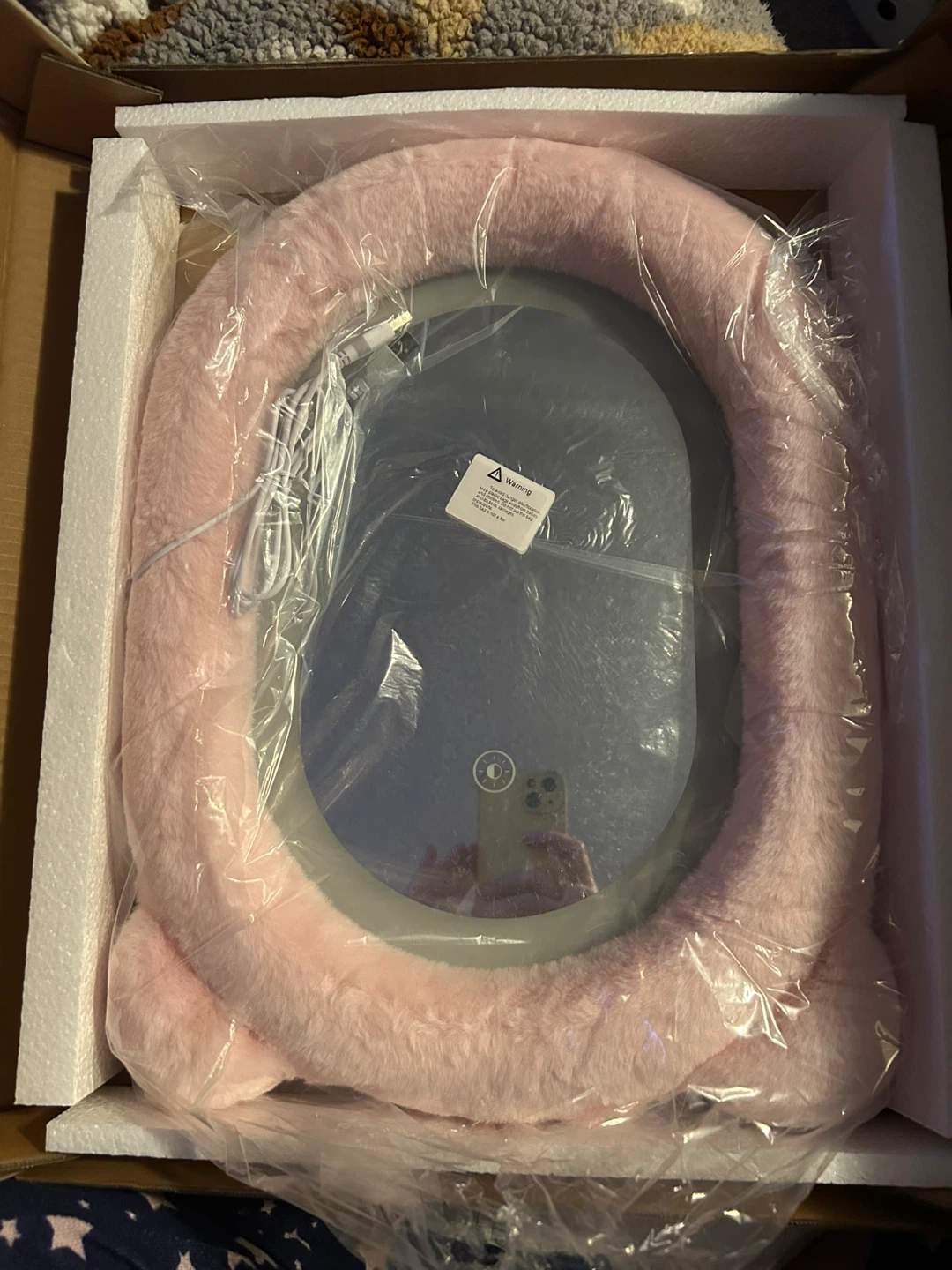 Pink Faux Fur LED Vanity Mirror - photo 3