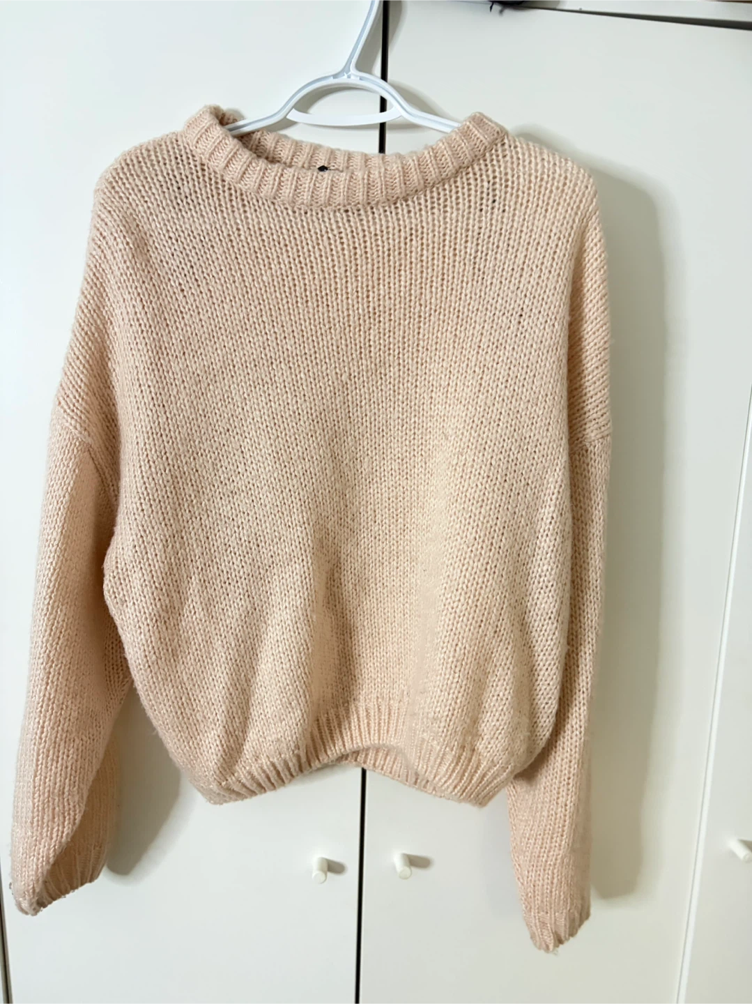 H&M DIVIDED Knit Sweater Size Large - photo 2