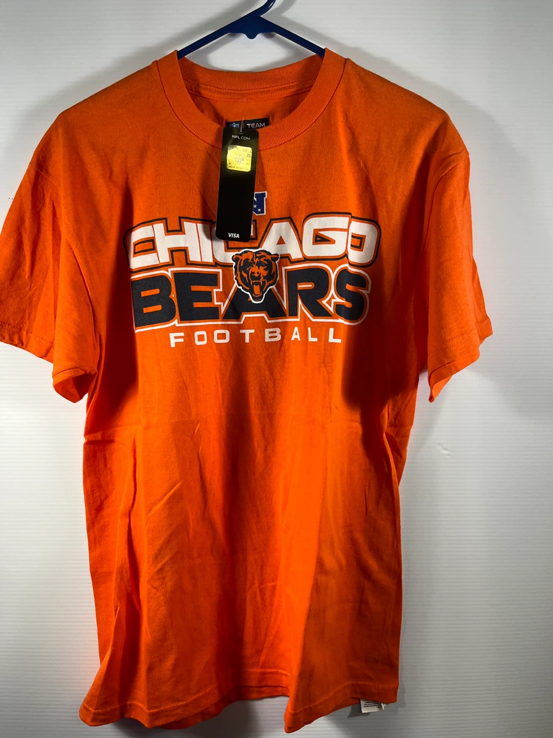NWT Chicago Bears Shirt (Size M) – Perfect Gift! 🎁