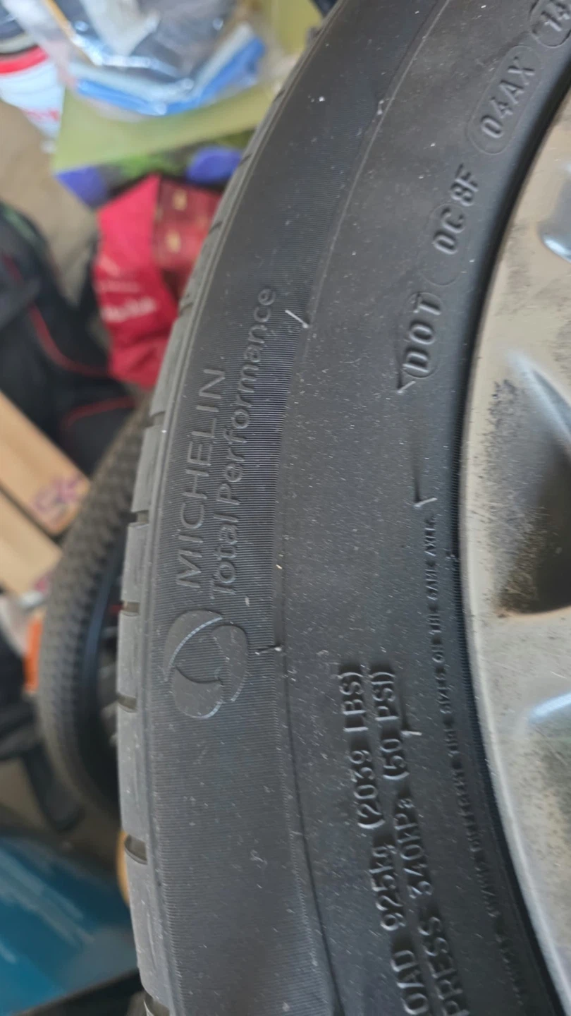 19-inch OEM Genesis Rim & Tire Package – Michelin All-Season - photo 4