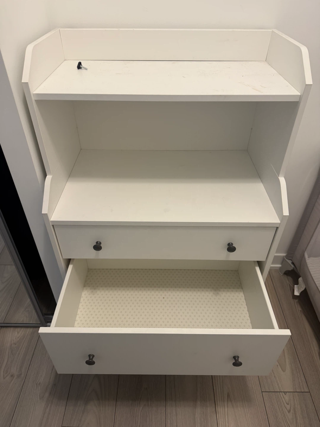 White Dresser with Hutch - photo 3