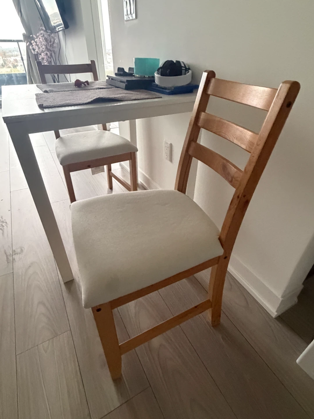 Wooden Dining table &  Chairs with Padded Seats - photo 4
