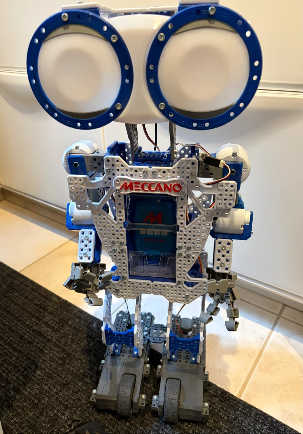 Meccano Meccanoid G15 Personal Robot