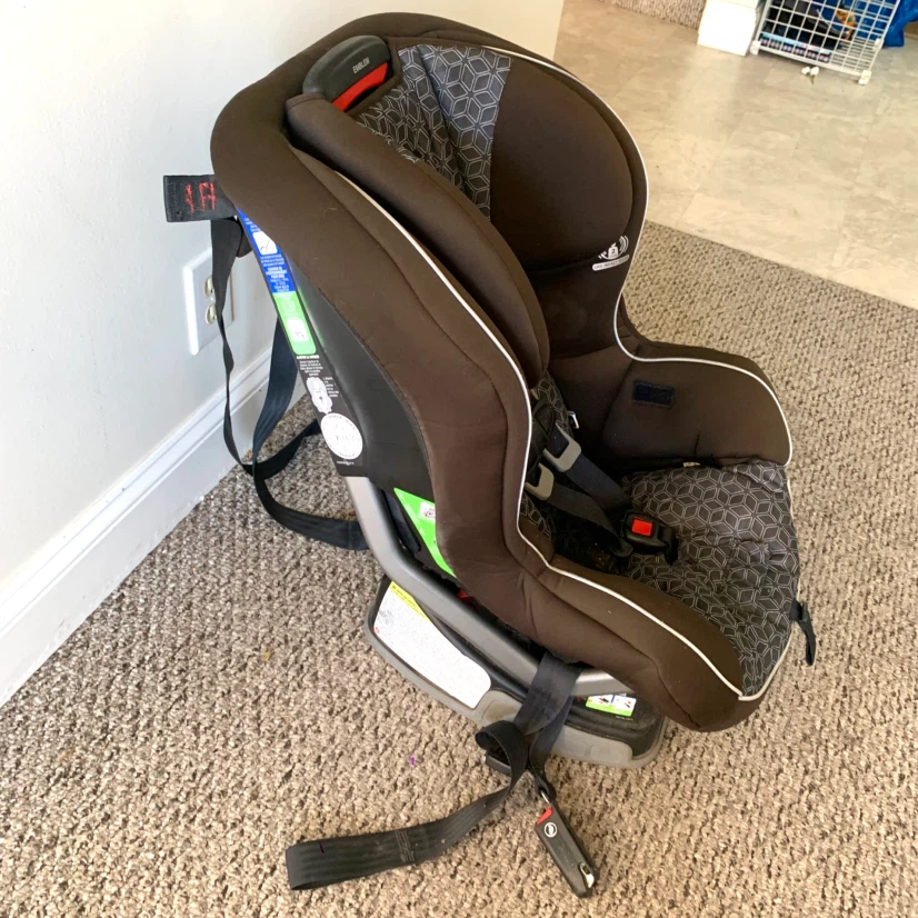 Britax Emblem Convertible Car Seat - photo 4