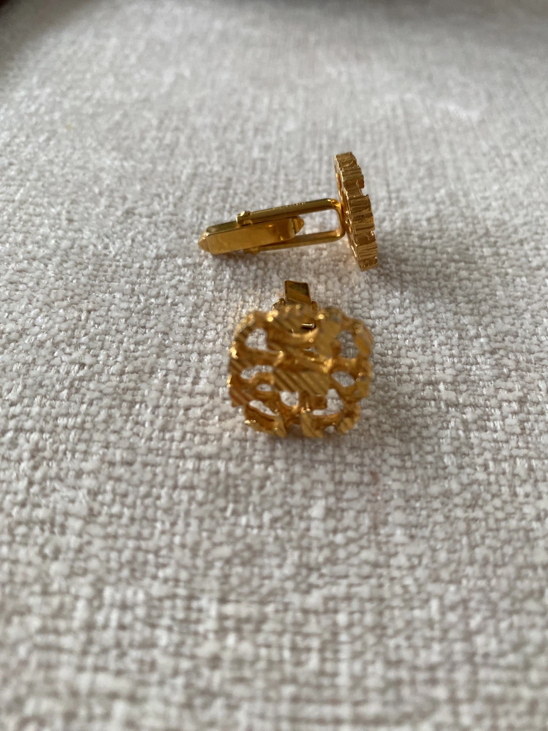 Vintage Pierre Balmain gold plated cufflinks - photo 3