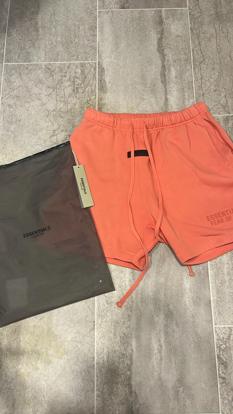 Essentials Fear of God Sweat Shorts