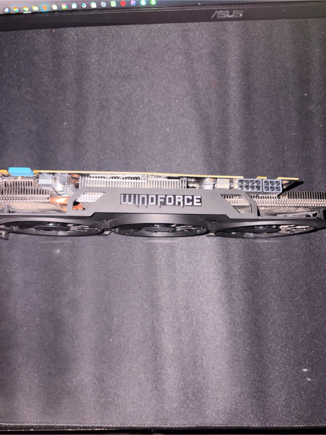 Gigabyte Windforce GTX 970 Graphics Card - photo 3