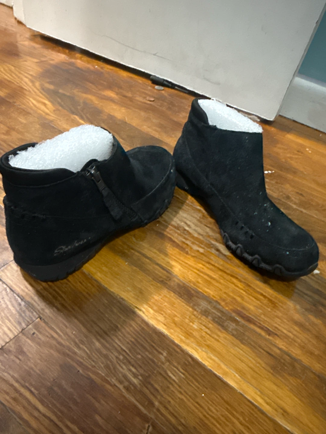 Skechers black suede ankle boots