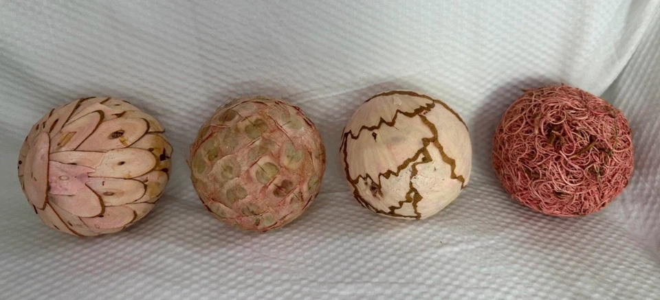 Set of 4 IKEA SOMLIG pink Decorative Balls Natural Ecco Decor - photo 3