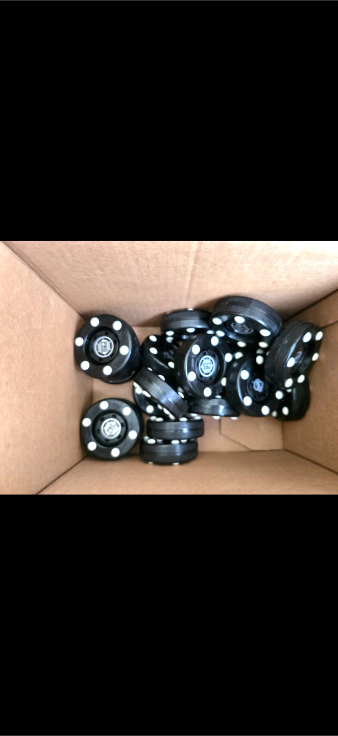 Pro Hockey Pucks