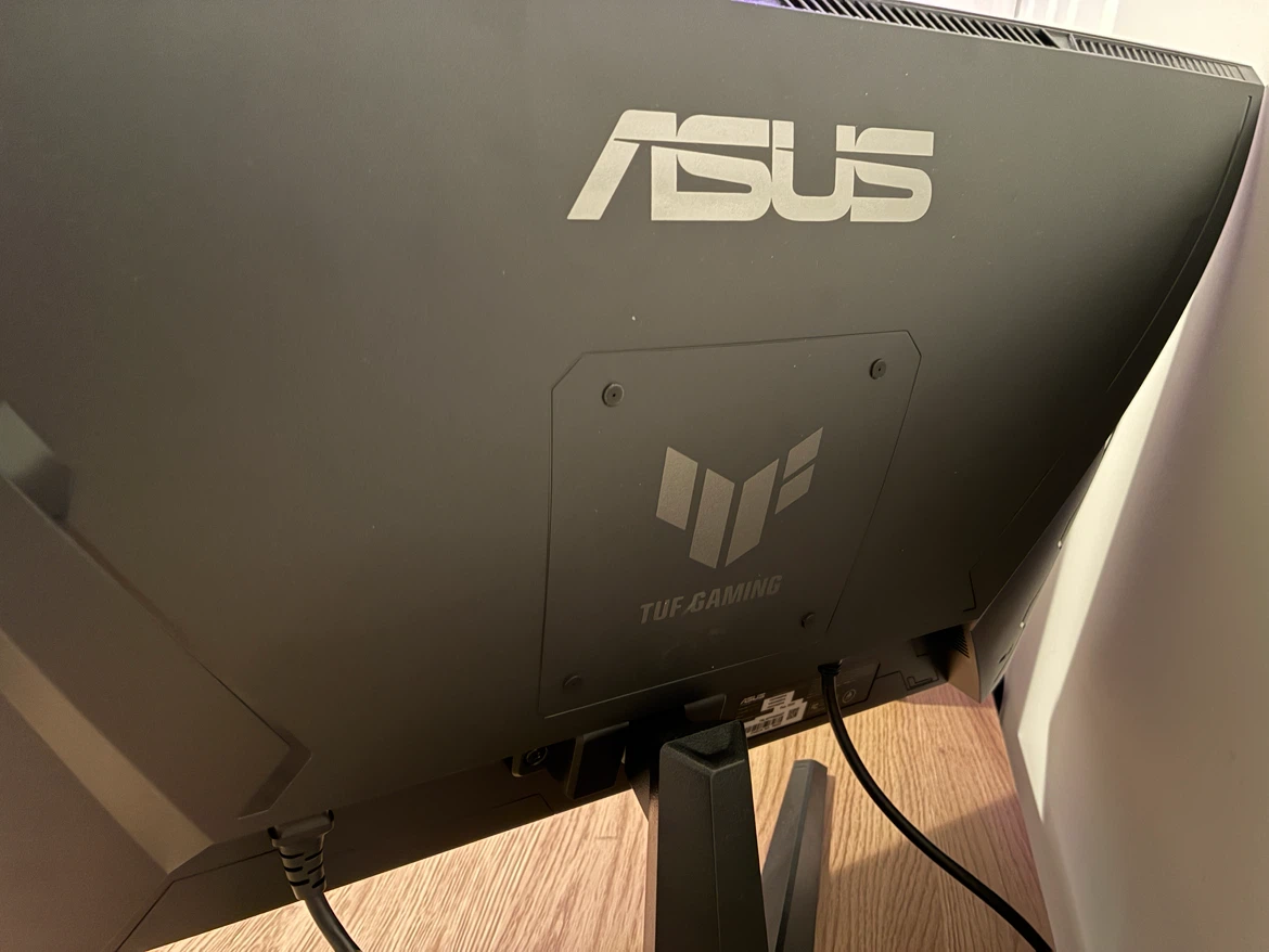 Asus Tuff 24-inch gaming monitor. - photo 2