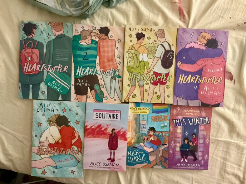 Alice Oseman Heartstopper Book Collection