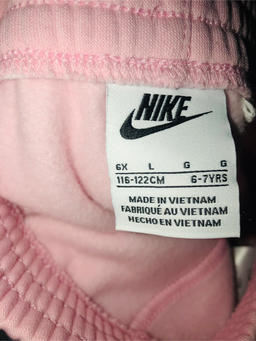 Light Pink Nike Girls Size 6-7 - photo 2