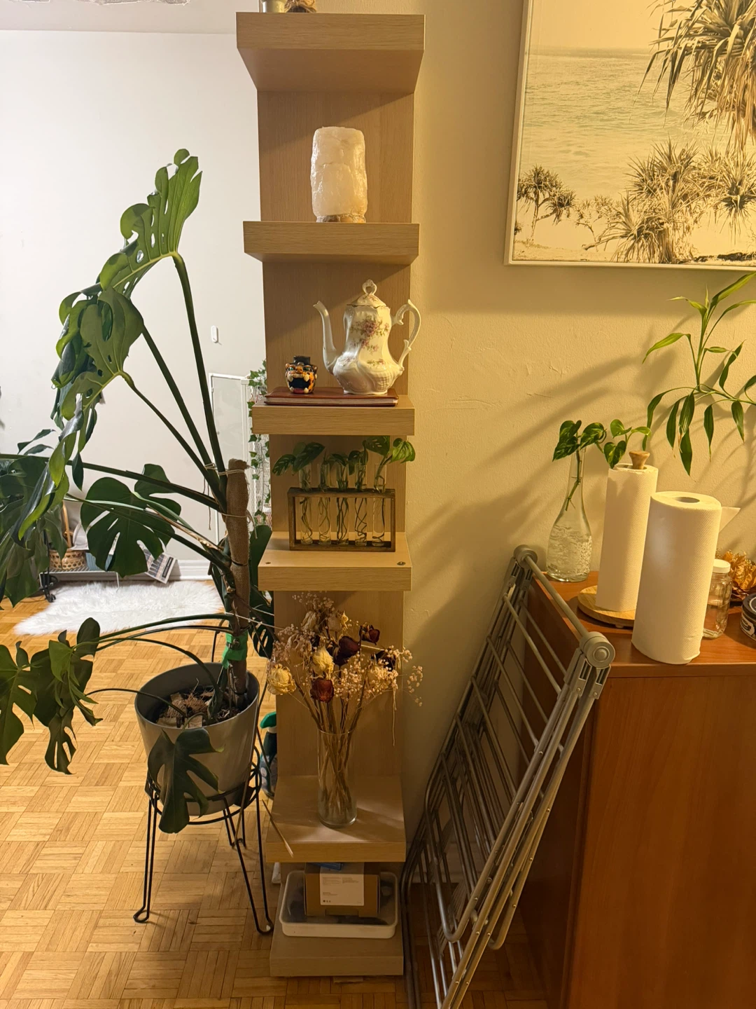 Wood Corner Display Shelf