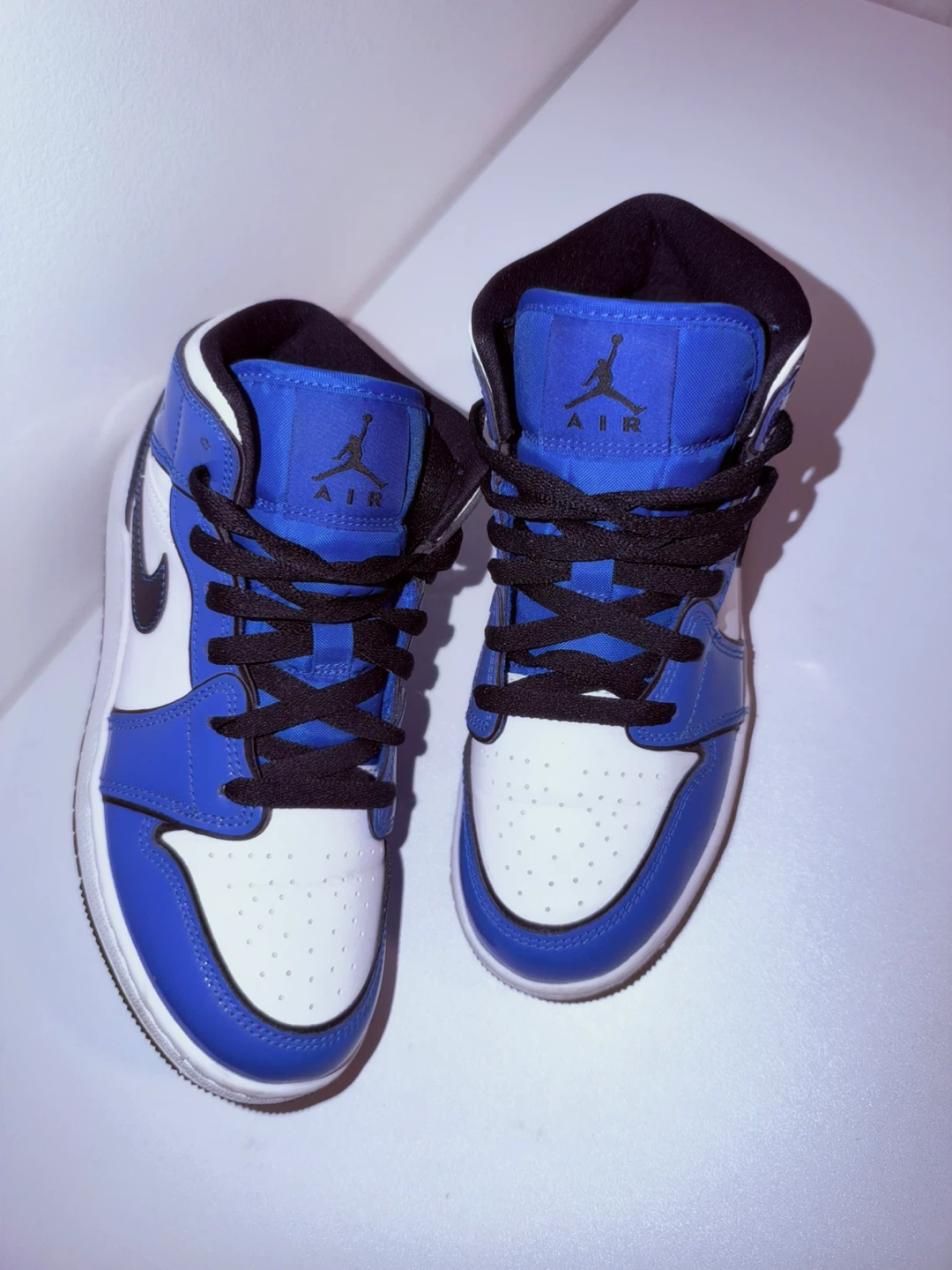 Air Jordan 1 Mid Royal Blue White Size 5Y