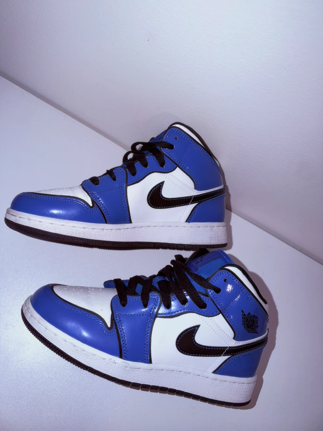 Air Jordan 1 Mid Royal Blue White Size 5Y - photo 2