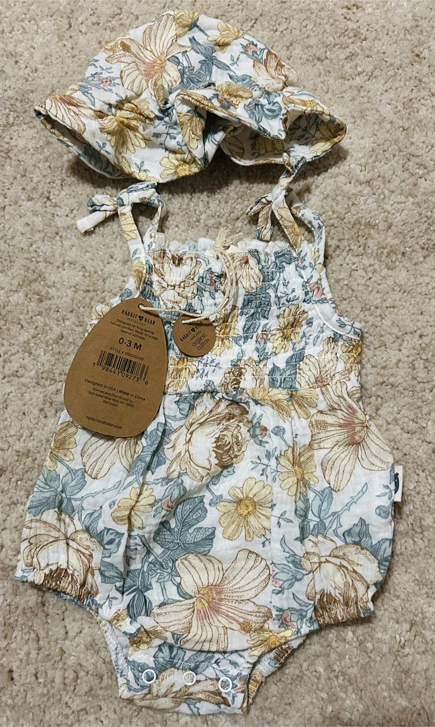 Rabbit Bear Organic Baby Romper and Bonnet Set - photo 2