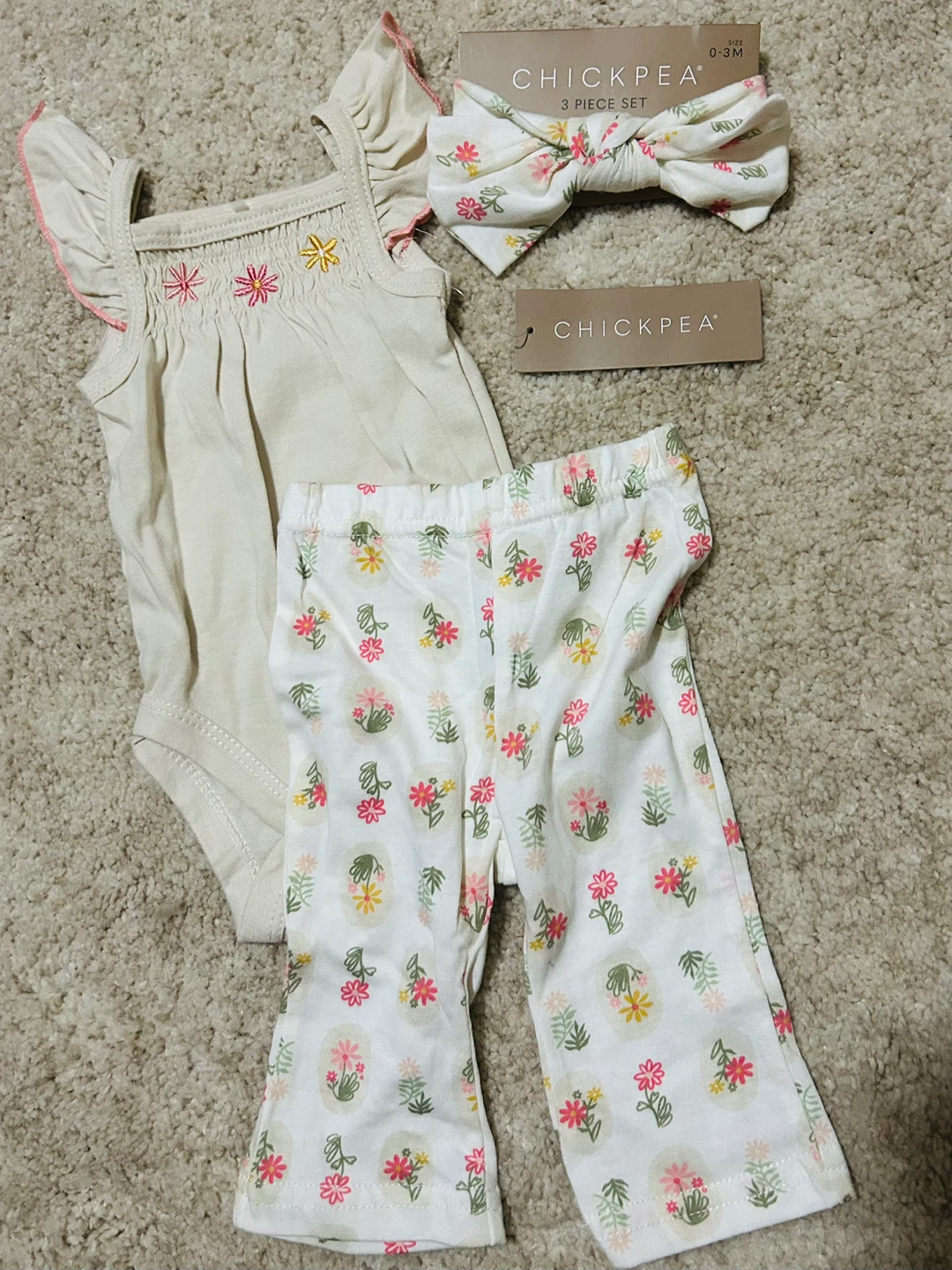 Chickpea 3-Piece Baby Outfit Set - photo 3