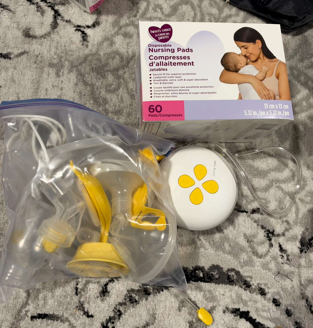 Medela Swing Maxi Breast Pump, Mandela hand pump, breast pads