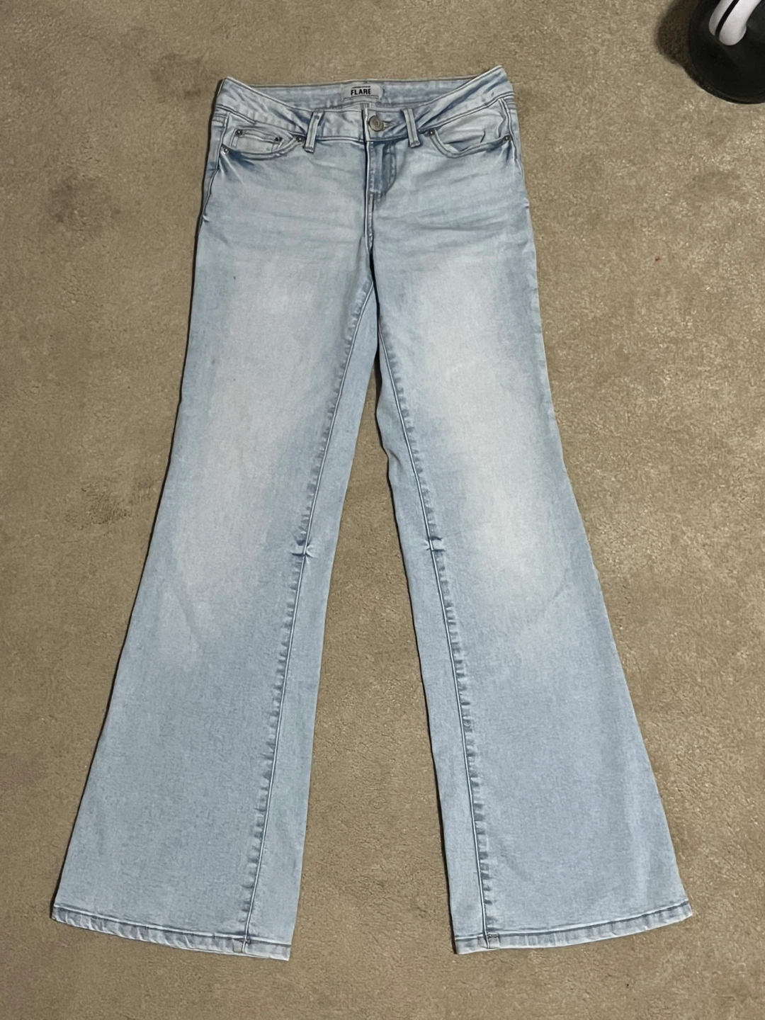 Light Wash Flare Jeans - photo 2