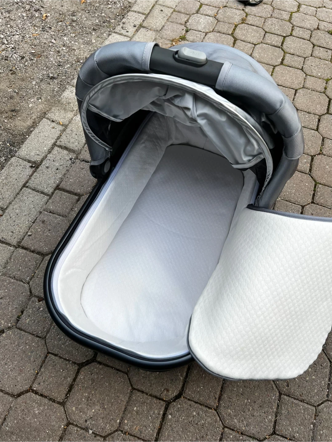 UPPAbaby VISTA + Bassinet - photo 4