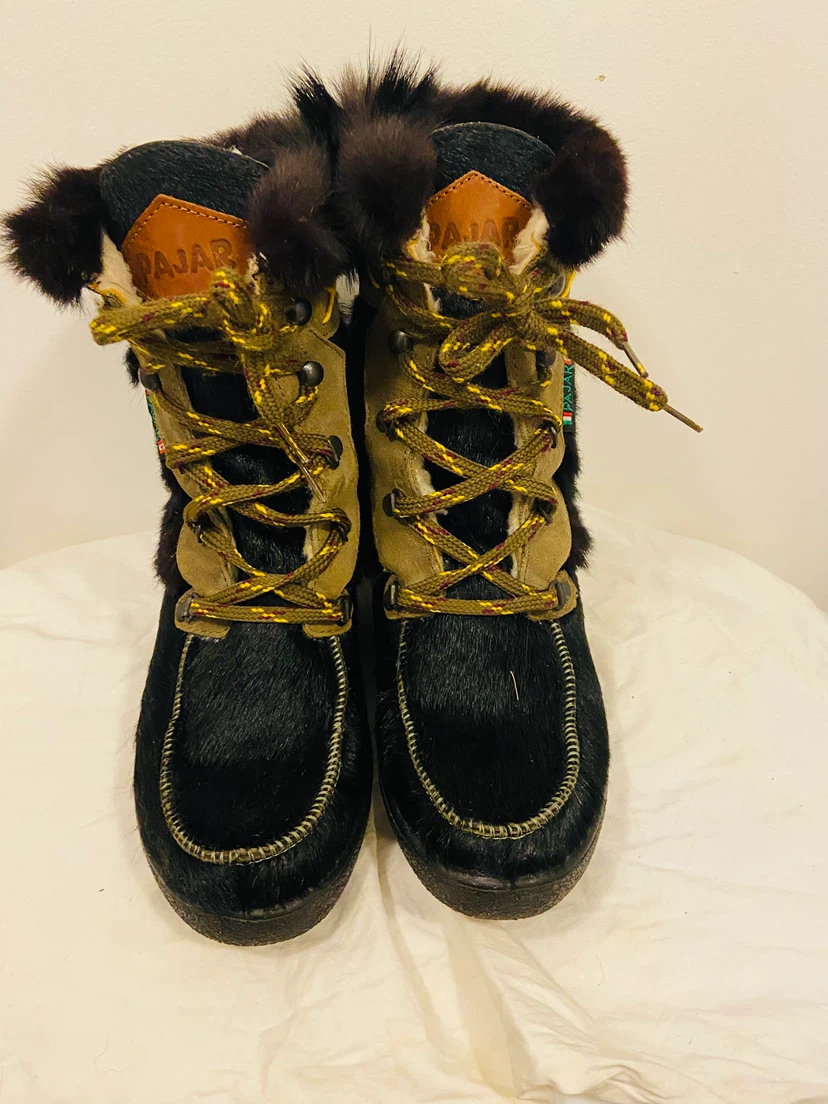 Pajar Fur-Lined Winter Boots