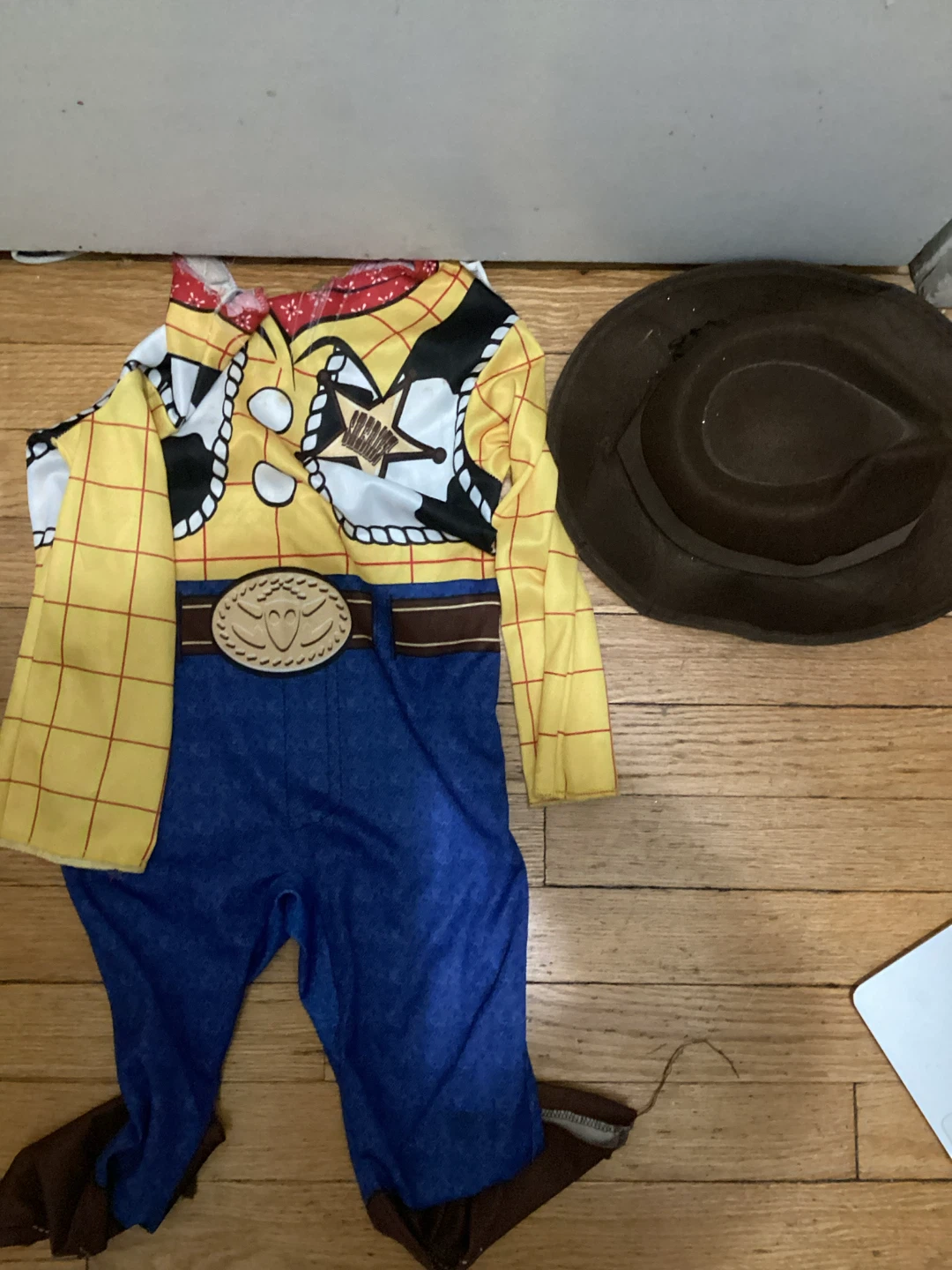 3-5T Disney Woody Toy Story Costume