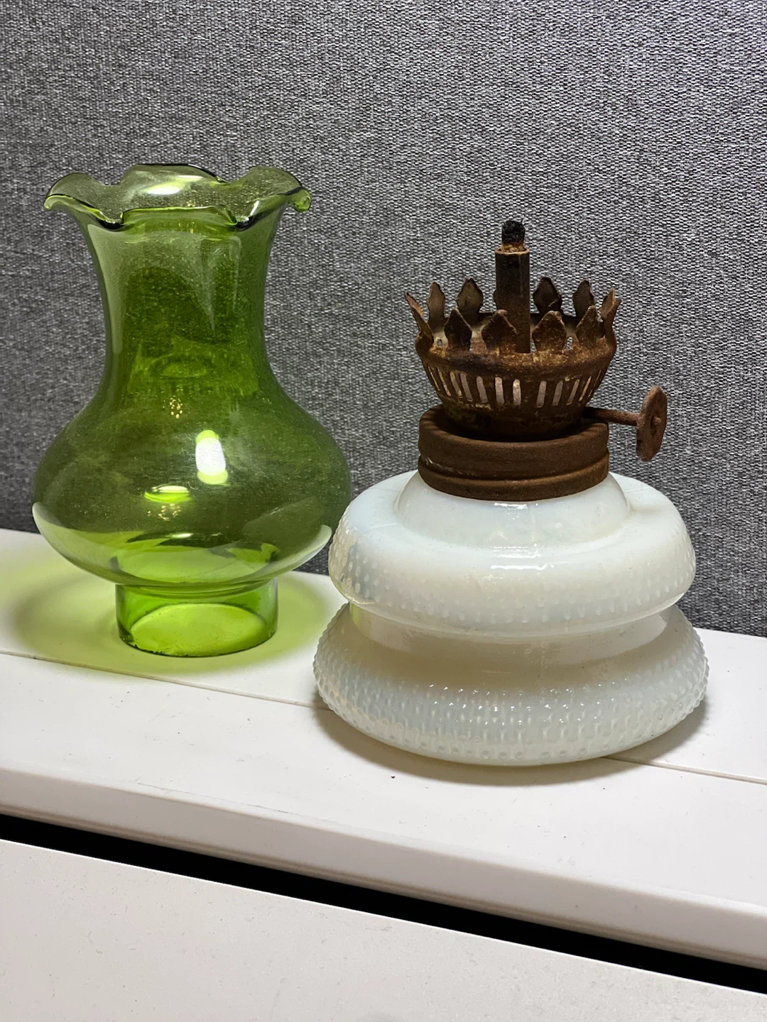 Vintage Mini Glass Oil Lamp with Green Ruffled Chimney Hong Kong - photo 5