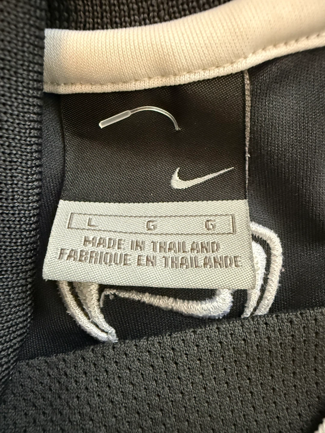 Nike Striped Athletic Shirt - photo 4