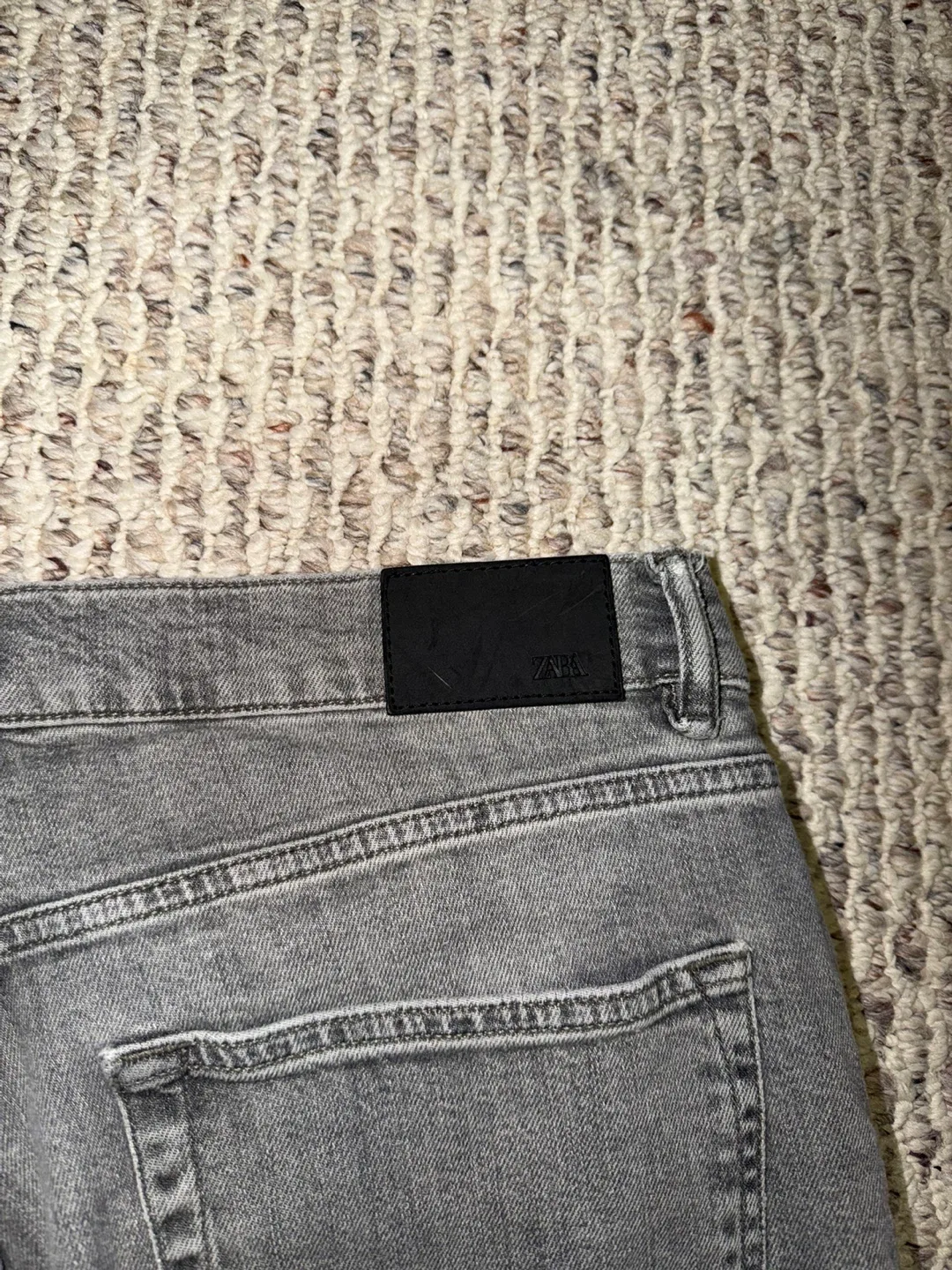 Zara Grey Denim Jeans - photo 3