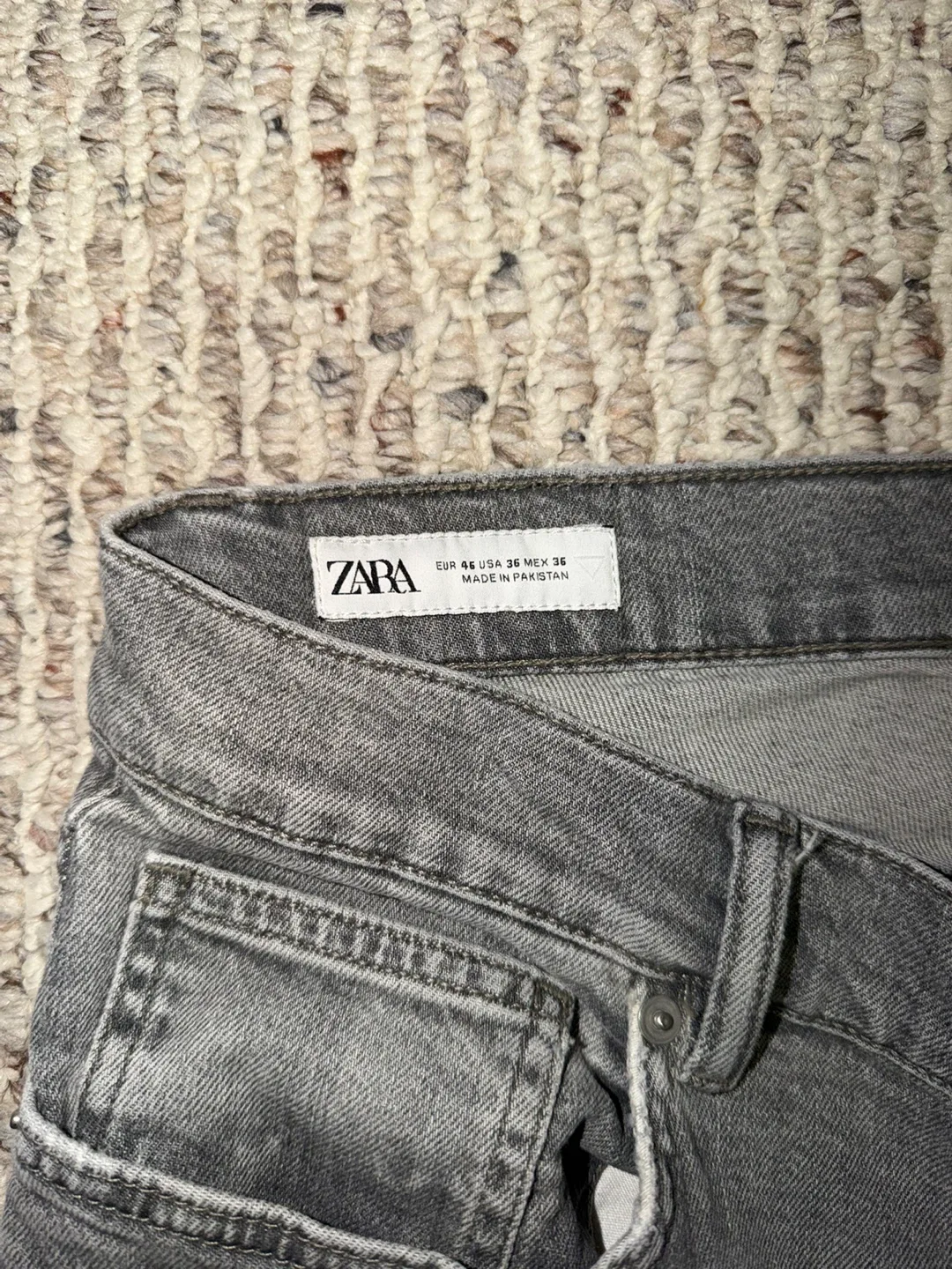 Zara Grey Denim Jeans - photo 4