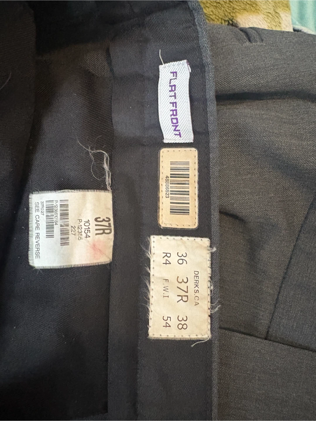 Derk's Grey Suit Set
