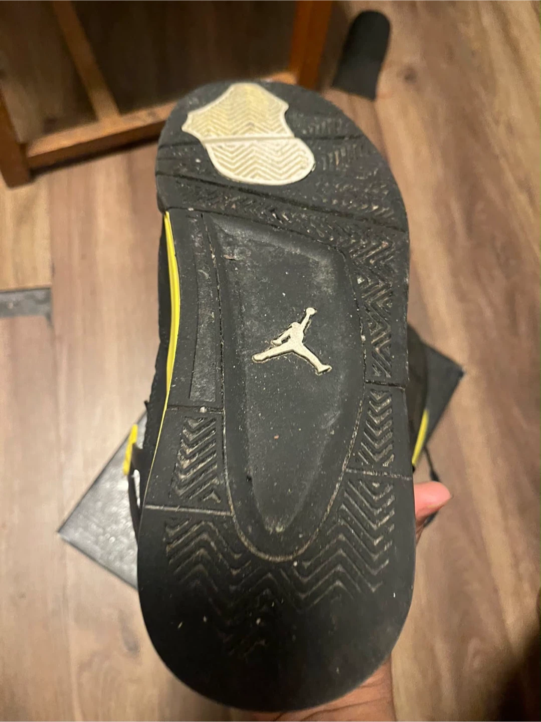 Air Jordan 4 Retro Lightning Size 10 - photo 4