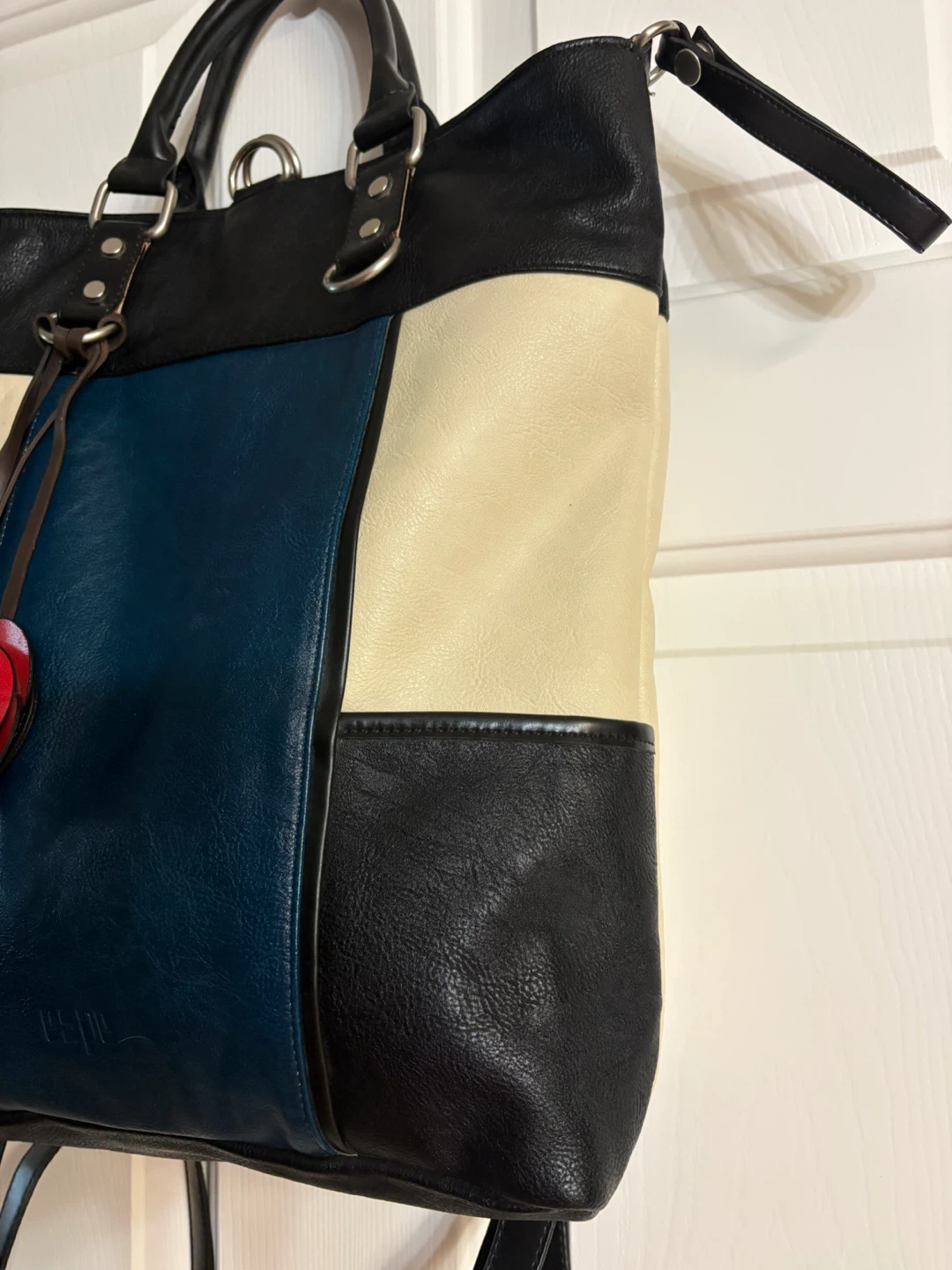 ESPE Harmony Convertible Vegan Leather Bag - photo 4