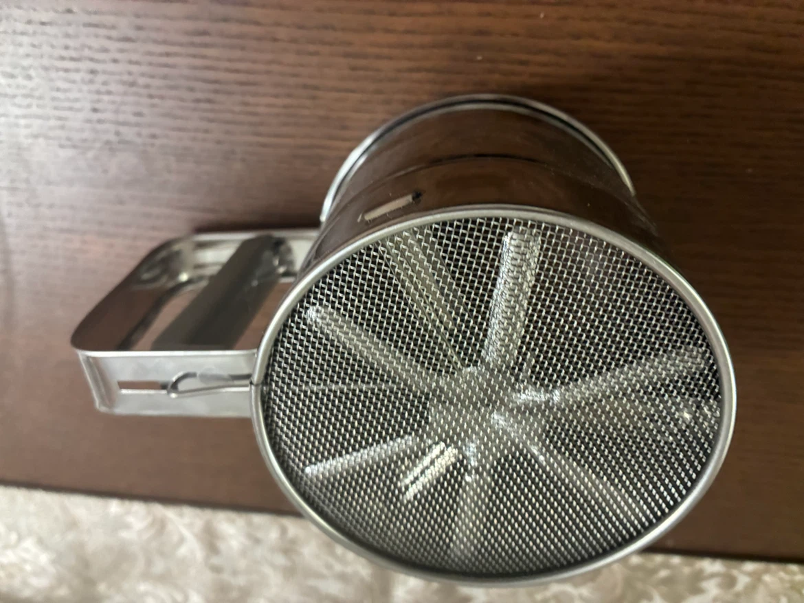 Stainless Steel Flour Sifter - photo 2