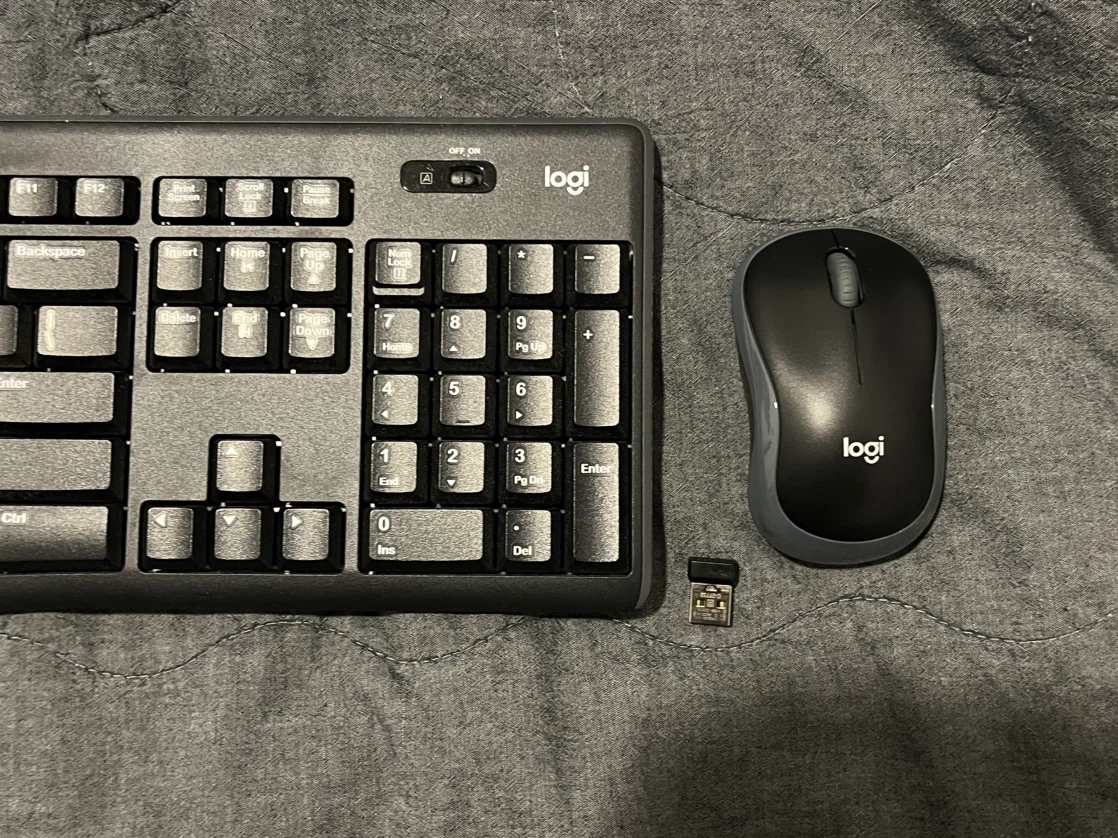 Logitech K270 Wireless Keyboard and Mouse Combo with USB stick - photo 3