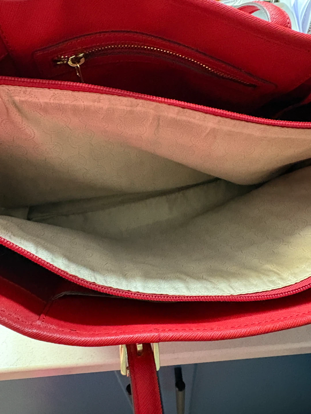 Michael Kors Jet Set Large Saffiano Leather Tote Bag - photo 3