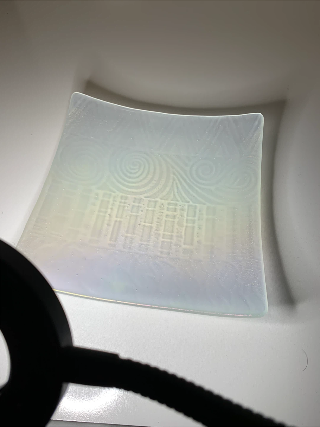 Iridescent Glass Decorative Plate - photo 2