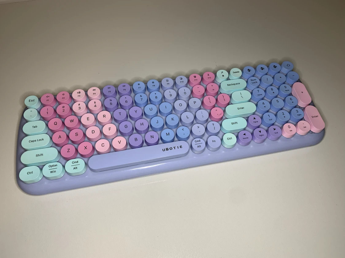 UBOTIE Bluetooth Keyboard SK-646BT
