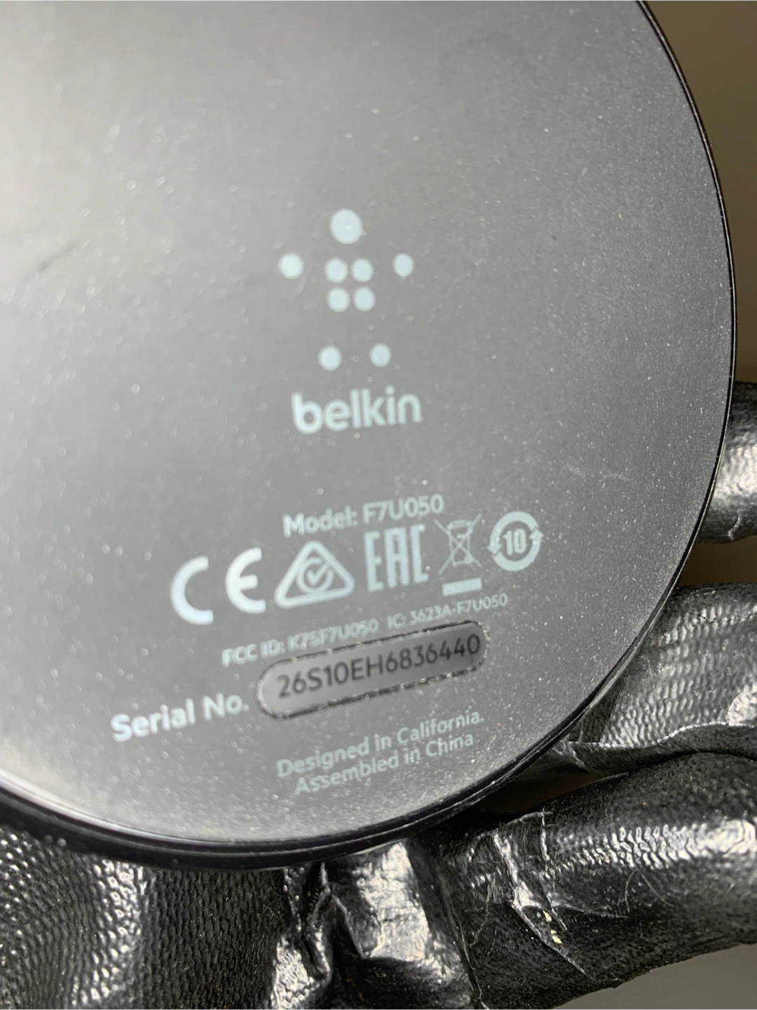 Belkin F7U050 Wireless Charging Pad - photo 3