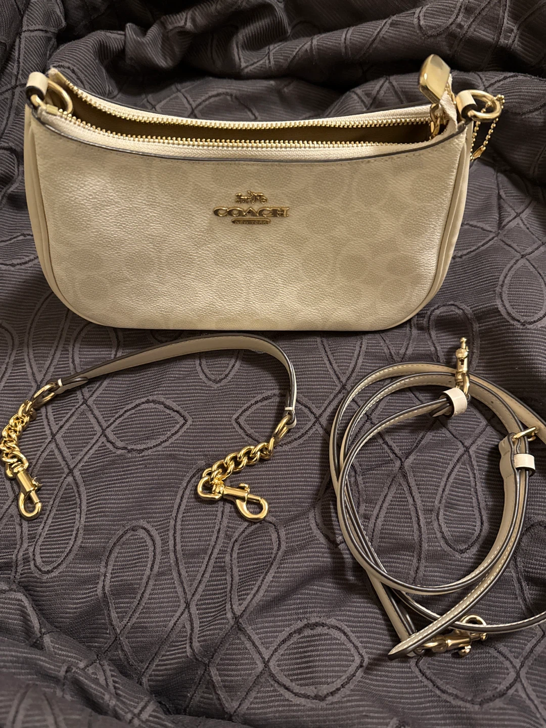 Coach Signature Canvas Shoulder Bag