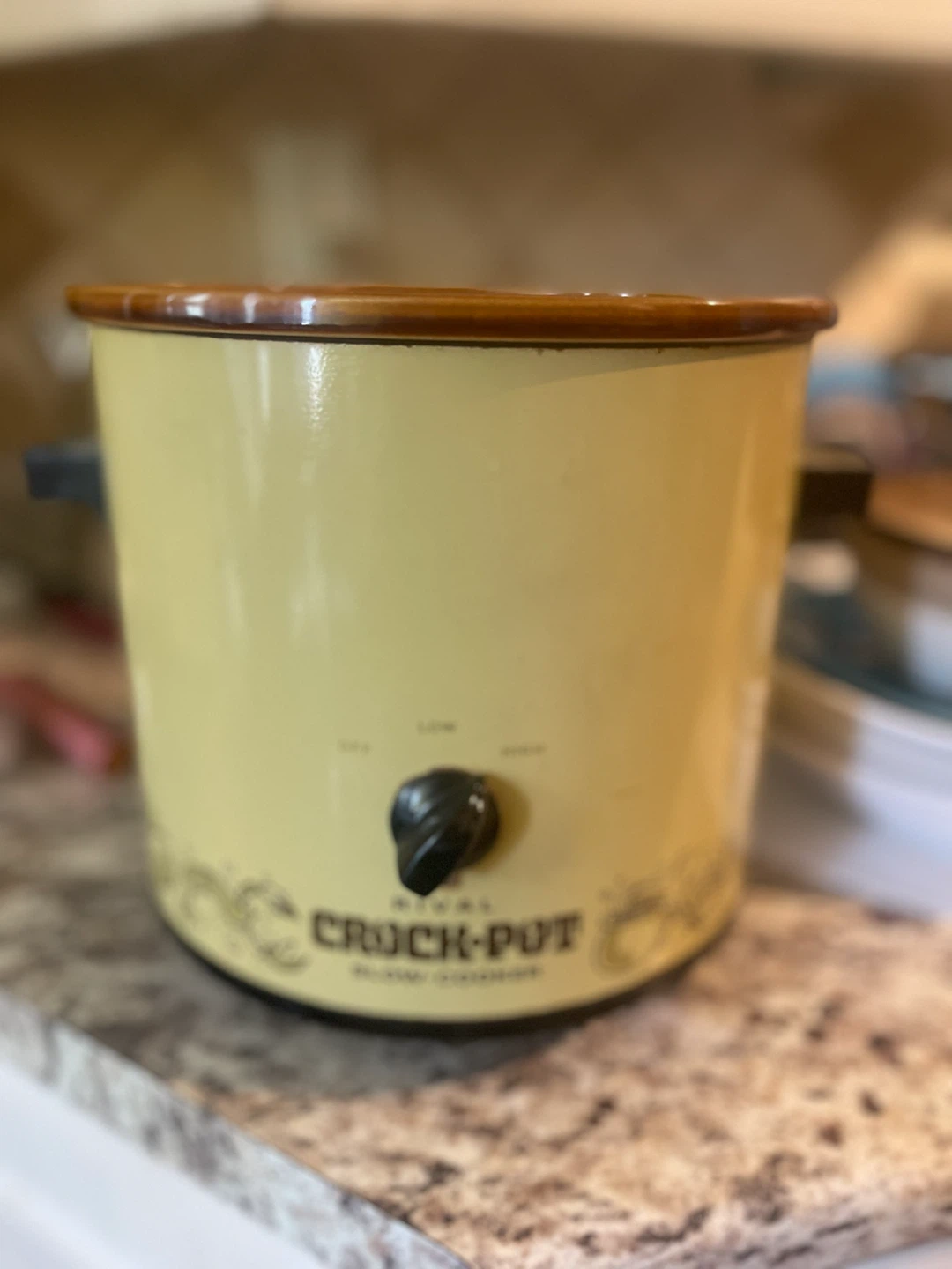 Vintage Rival Crock-Pot Slow Cooker - photo 3