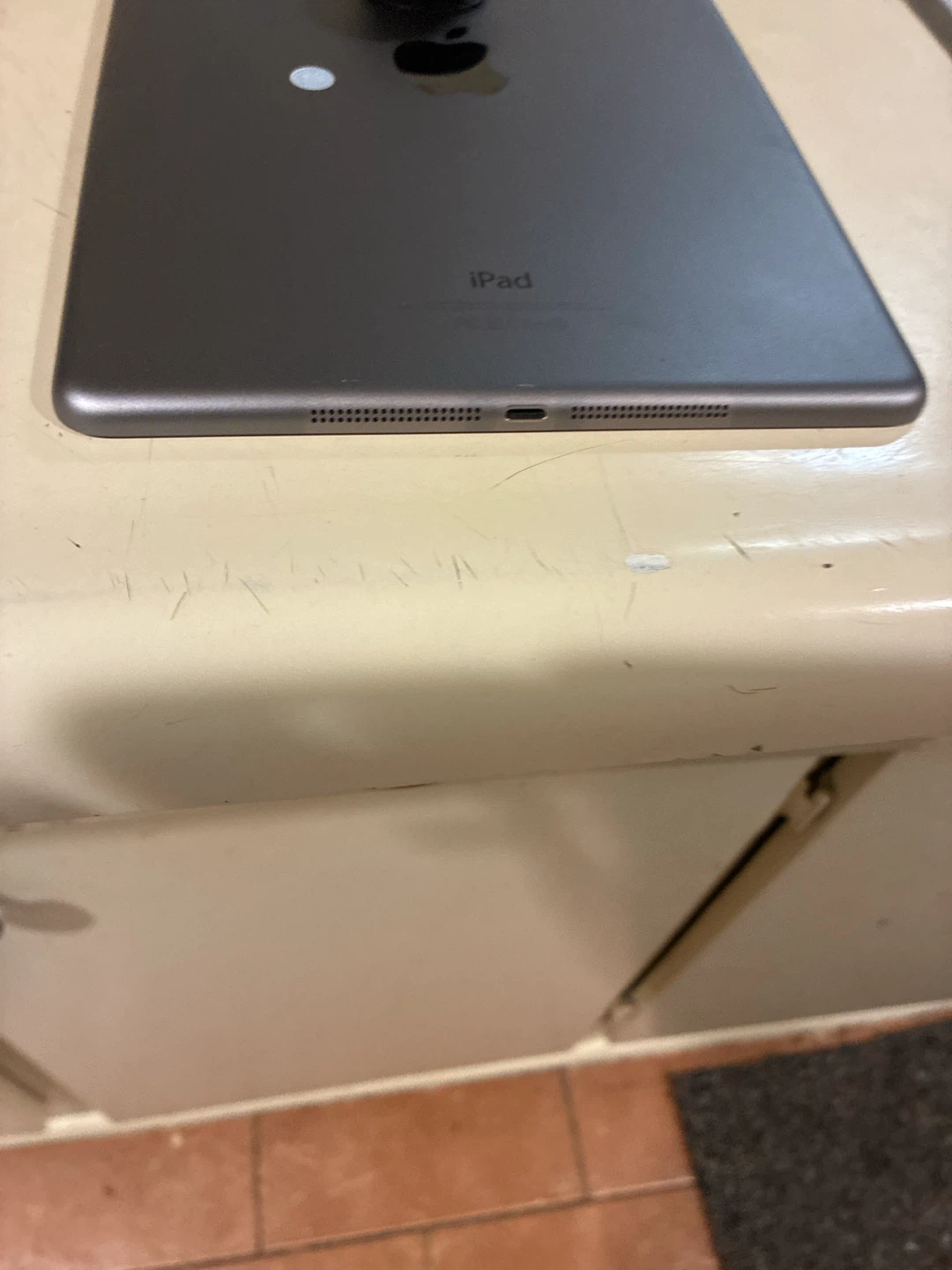 Apple iPad Air 16GB - photo 4