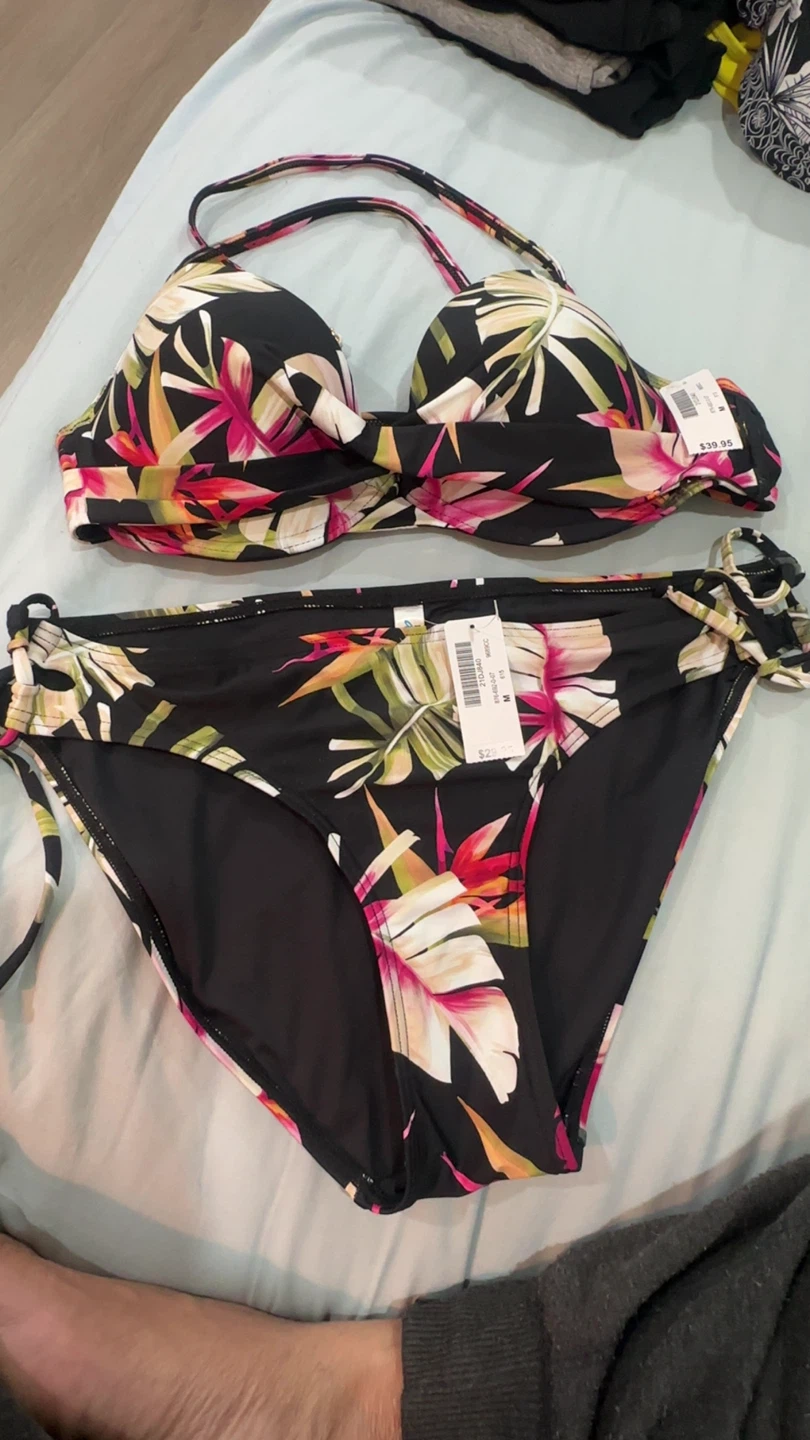 New Floral Bikini Set Size M - photo 3
