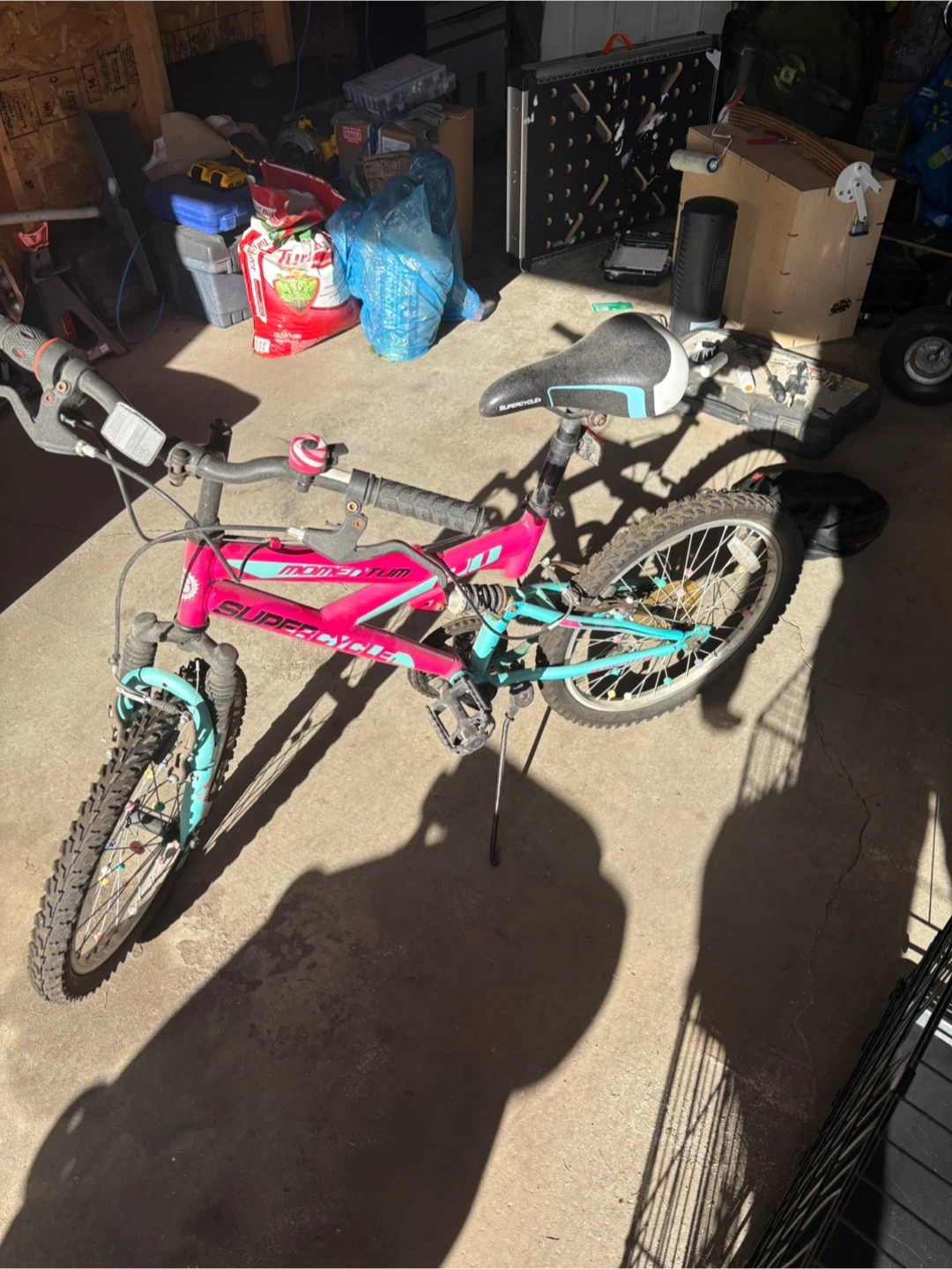 Supercycle Momentum Mountain Bike