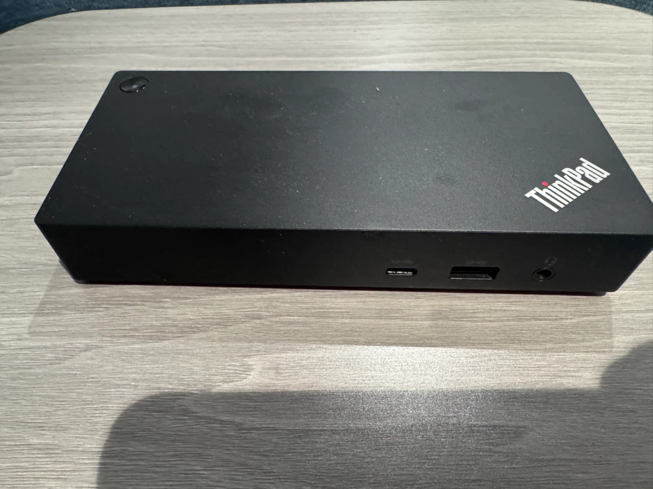 Lenovo ThinkPad Universal USB-C Dock 40AY - photo 4