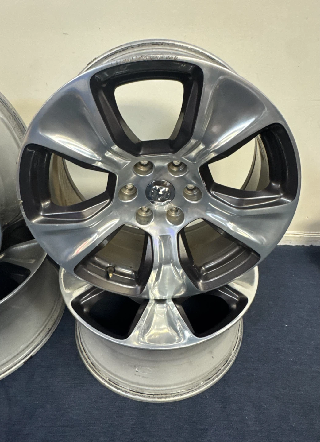 Set of 4 Dodge Ram Alloy Wheels - photo 3