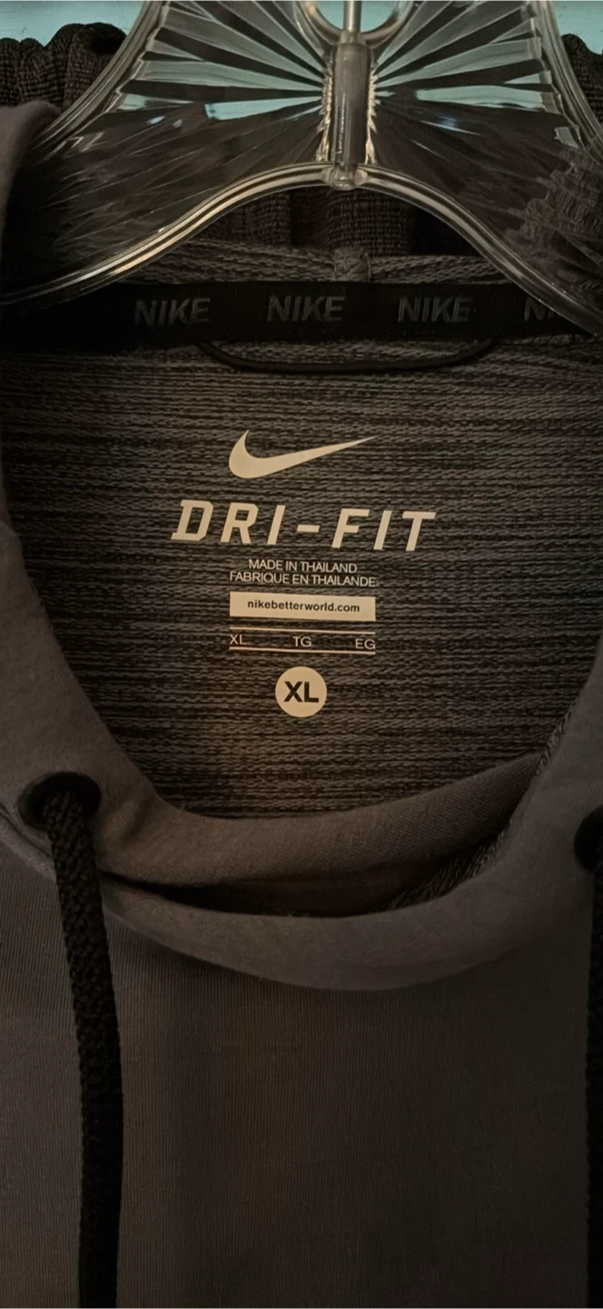 Nike Dri-FIT Sleeveless Hoodie - photo 3