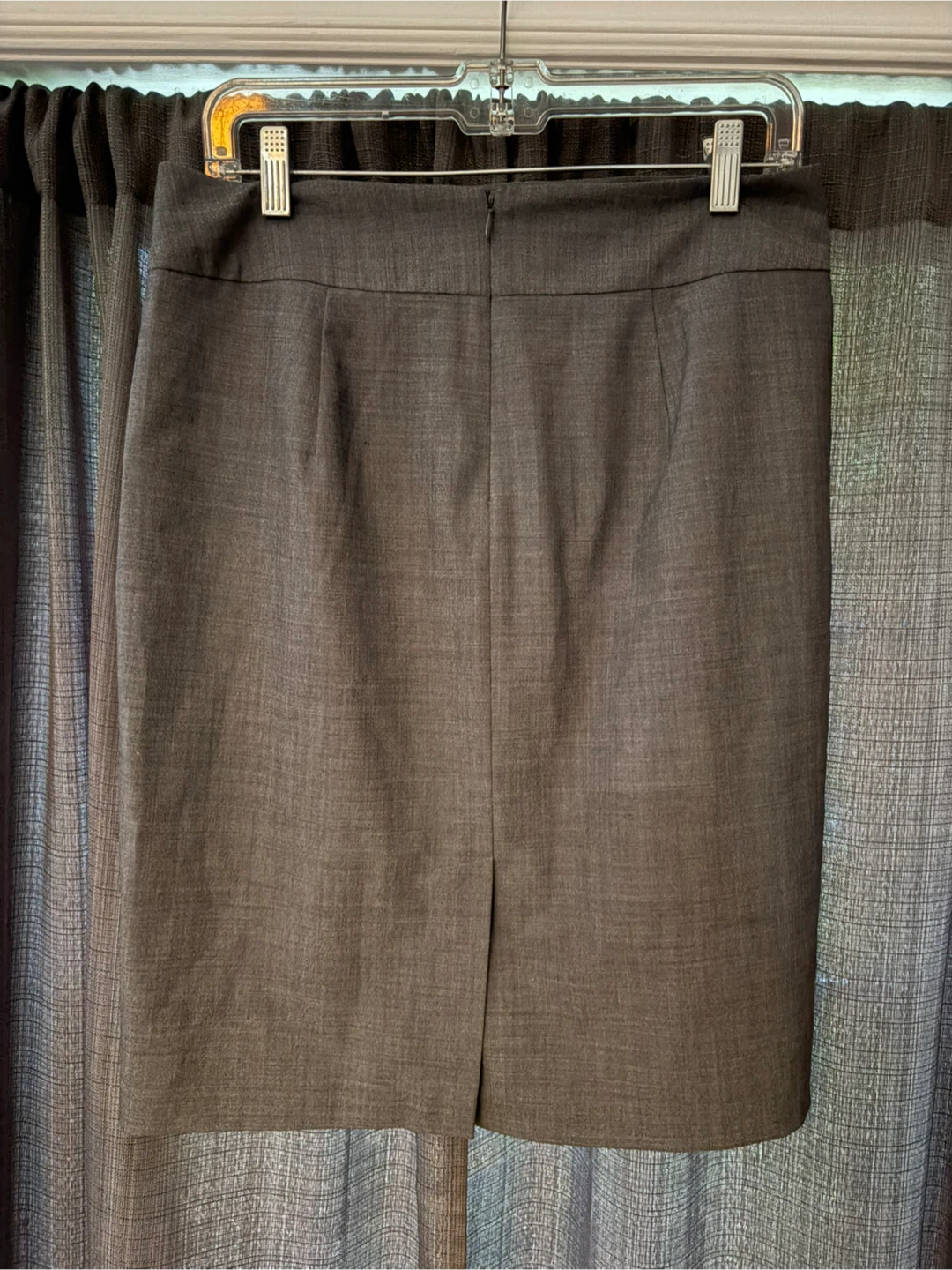 Banana Republic Grey Skirt Size 8 - photo 3