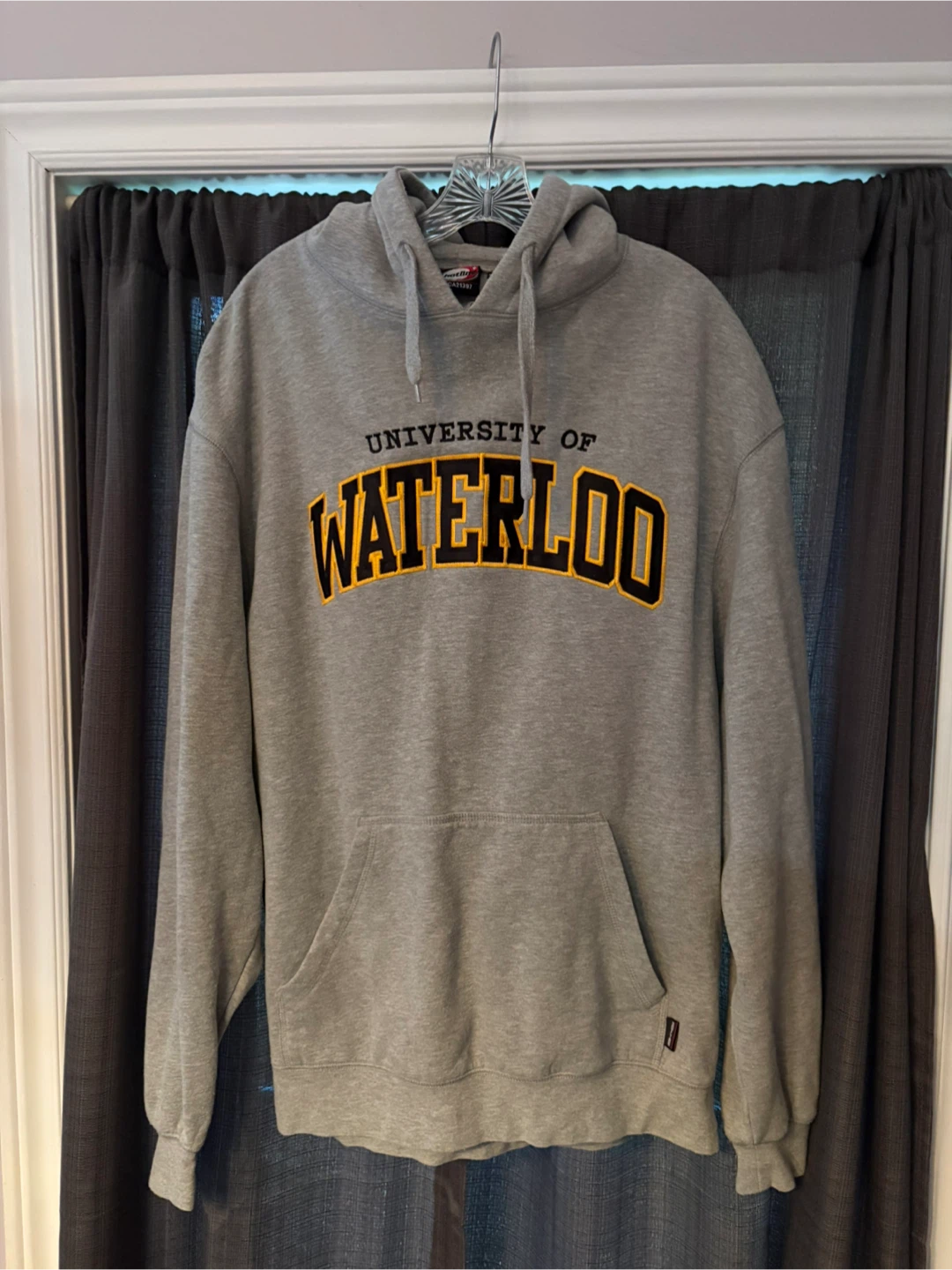 University of Waterloo Hoodie XL